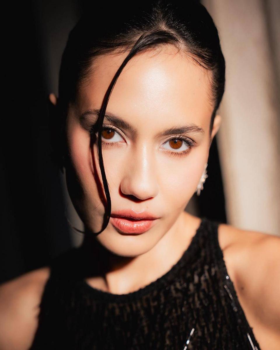 Instagram.com/pevpearce